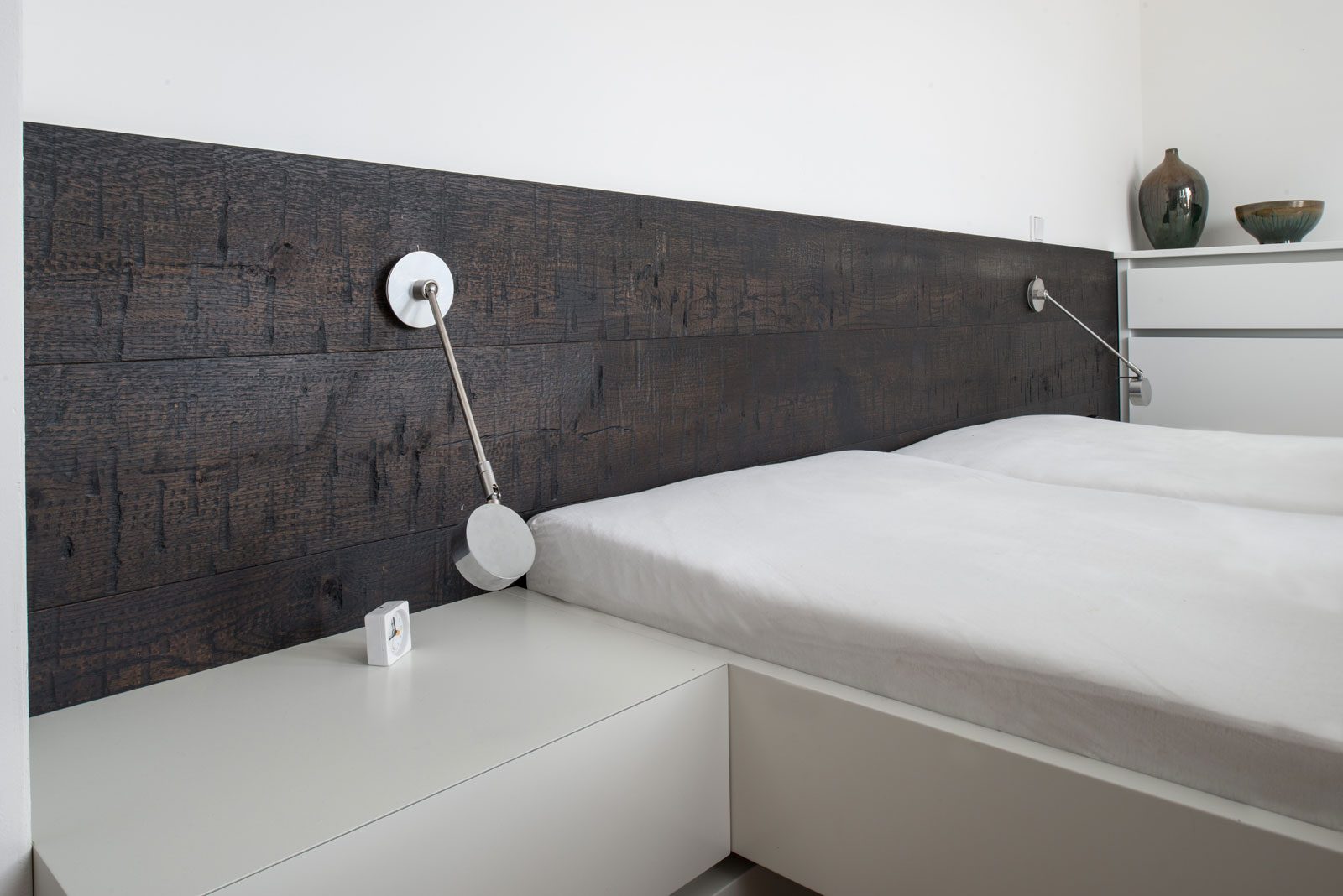 Schlafzimmer in weià mit räuchereiche möbelwerkstätte motz